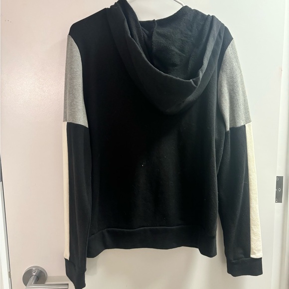 PINK Victoria's Secret Black and Gray Colorblock Sweater - Picture 2 of 3